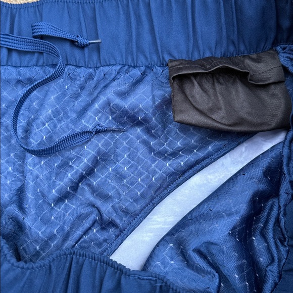 Adidas Shorts Wm Large Regular Fit 3" Blue Athletic Running Brief Drawstring - Picture 7 of 8